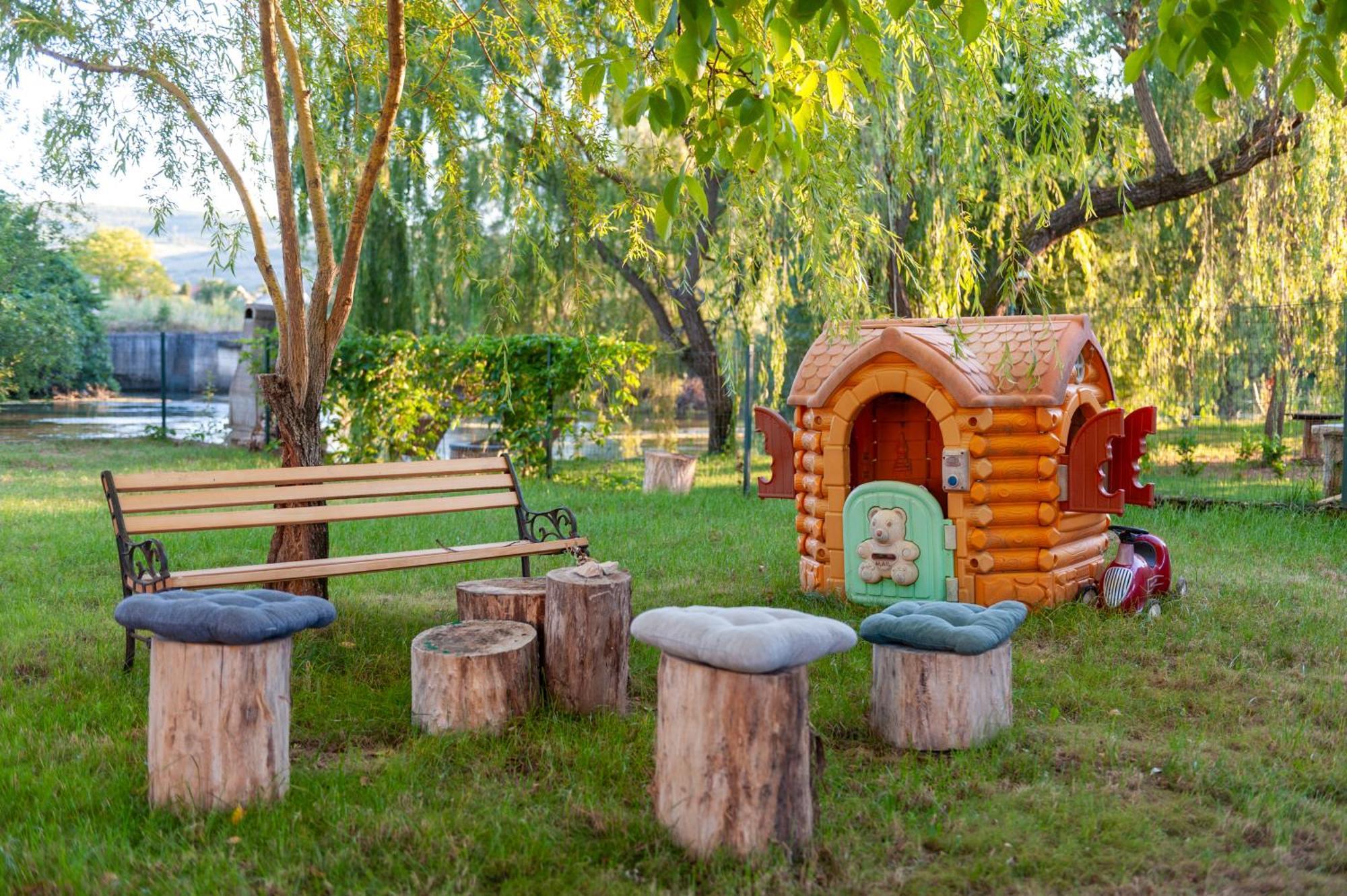 Holiday Homes Fig บลากาย ภายนอก รูปภาพ