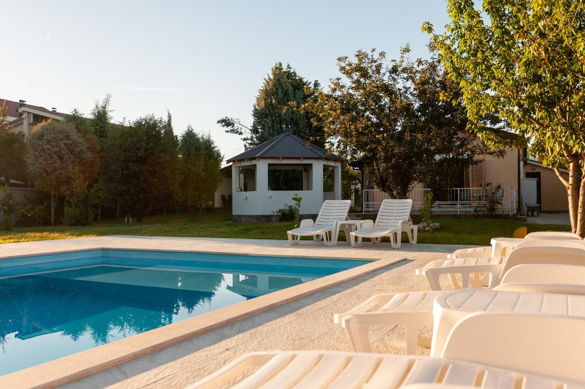 Holiday Homes Fig บลากาย ภายนอก รูปภาพ